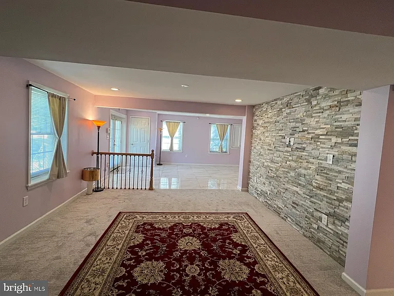 10169 Palmer Dr — Photo 3