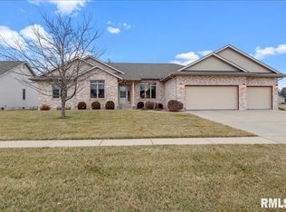 3509 Sandwood Dr, Springfield, IL 62711