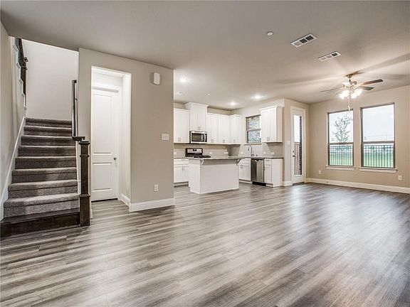 5th image of 4521 Titus Cir