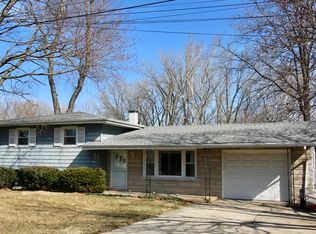 509 Old Hickory Rd, New Lenox, IL 60451