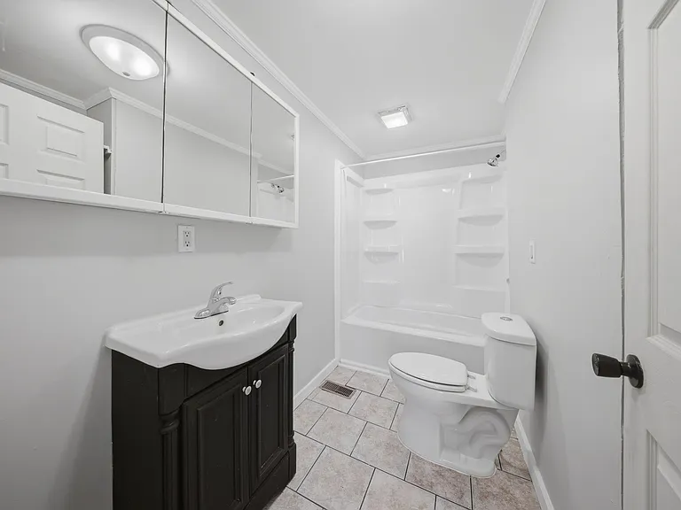 809 W Park Ave — Photo 14