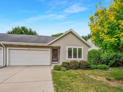1224 Vogt DRIVE, West Bend, WI, 53095