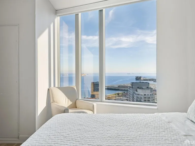 201 Folsom St #33D — Photo 28