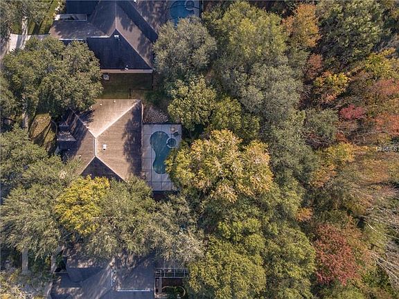 4th image of 12526 Riverglen Dr