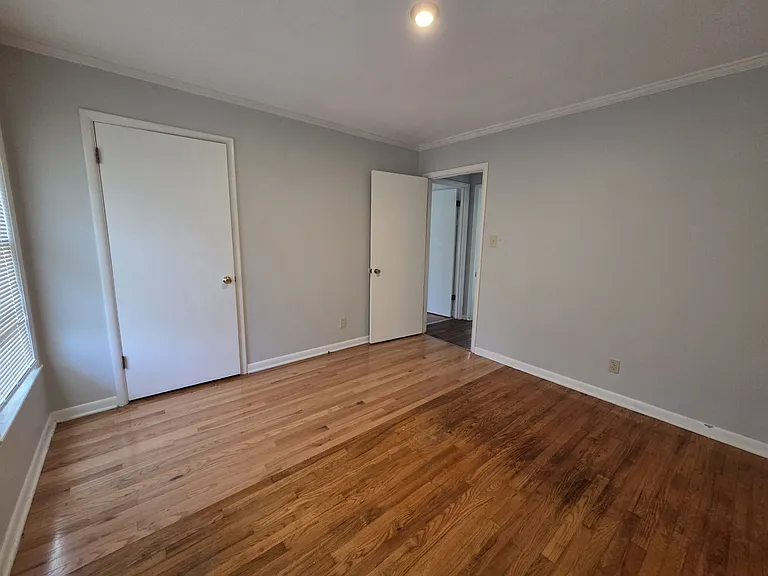 101 W Hillwood Dr #A — Photo 12