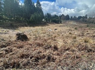 4195 Columbia Heights Rd, Longview, WA 98632