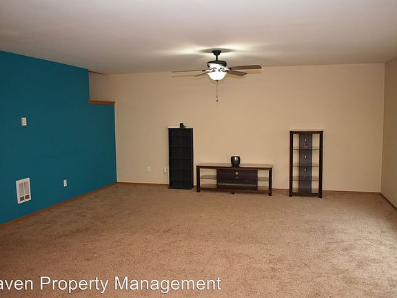 4th image of 11902 9th Avenue Ct E