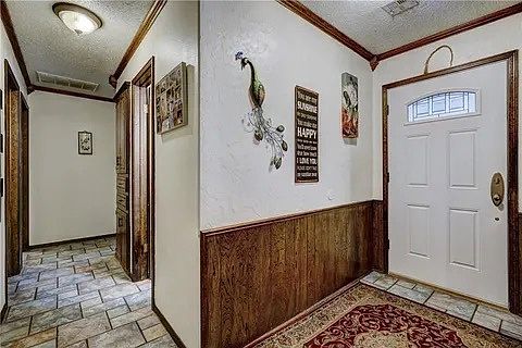 5th image of 9705 S Blackwelder Ave #1