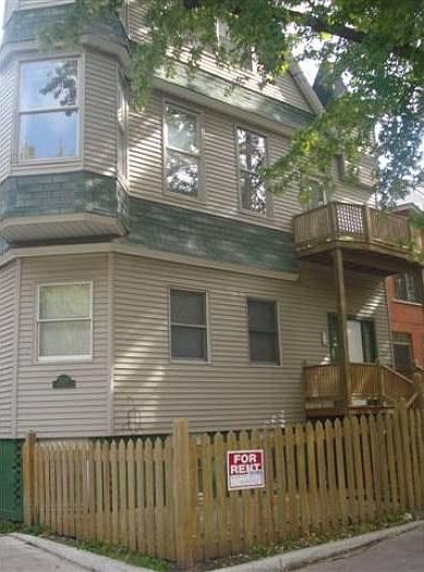 1st image of 3125 N Paulina St APT 3