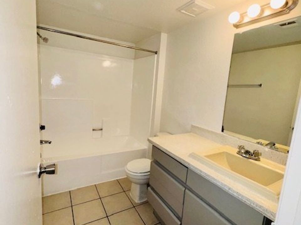 1st image of 14269 Westerkamm Ln