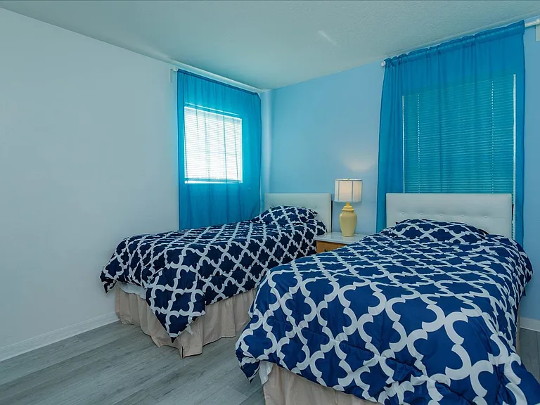2628 Hemingway Ave — Photo 12