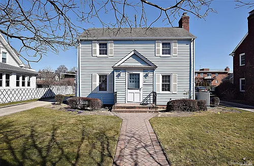 27 N Lewis Pl Photo 1