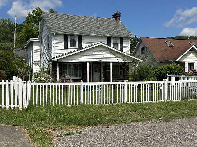 1st image of 3718 Noyes Ave