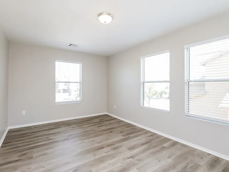 3917 W Minton St — Photo 13