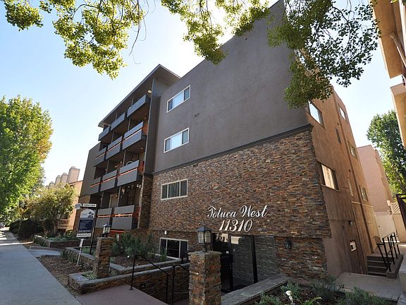 2nd image of 11310 Camarillo St #18397930