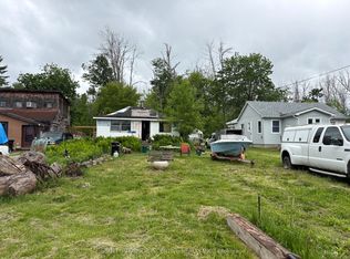 2766 Ireton St, Innisfil, ON L9S2J2