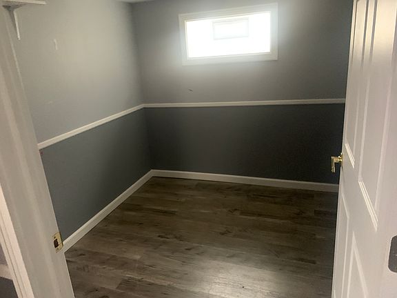 5th image of 1094 E Lovejoy St #1