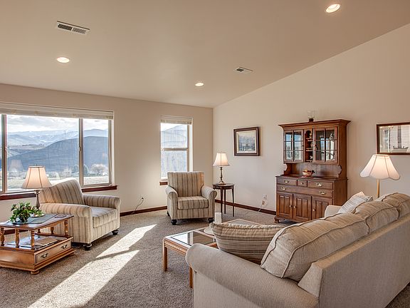 Greatroom - Natural Light