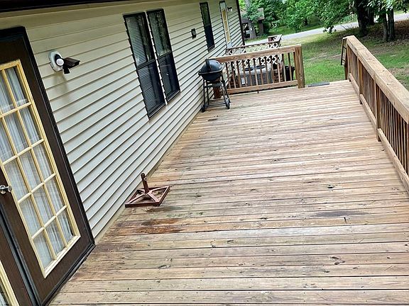 5th image of 511 Beechwood Dr