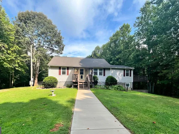 615 Reed Bridge Farm Rd, Bruington, VA 23023