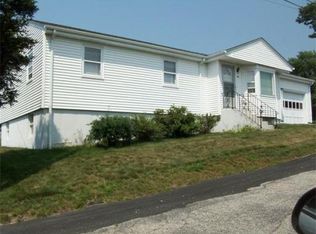 196 Chace Ave, Tiverton, RI 02878