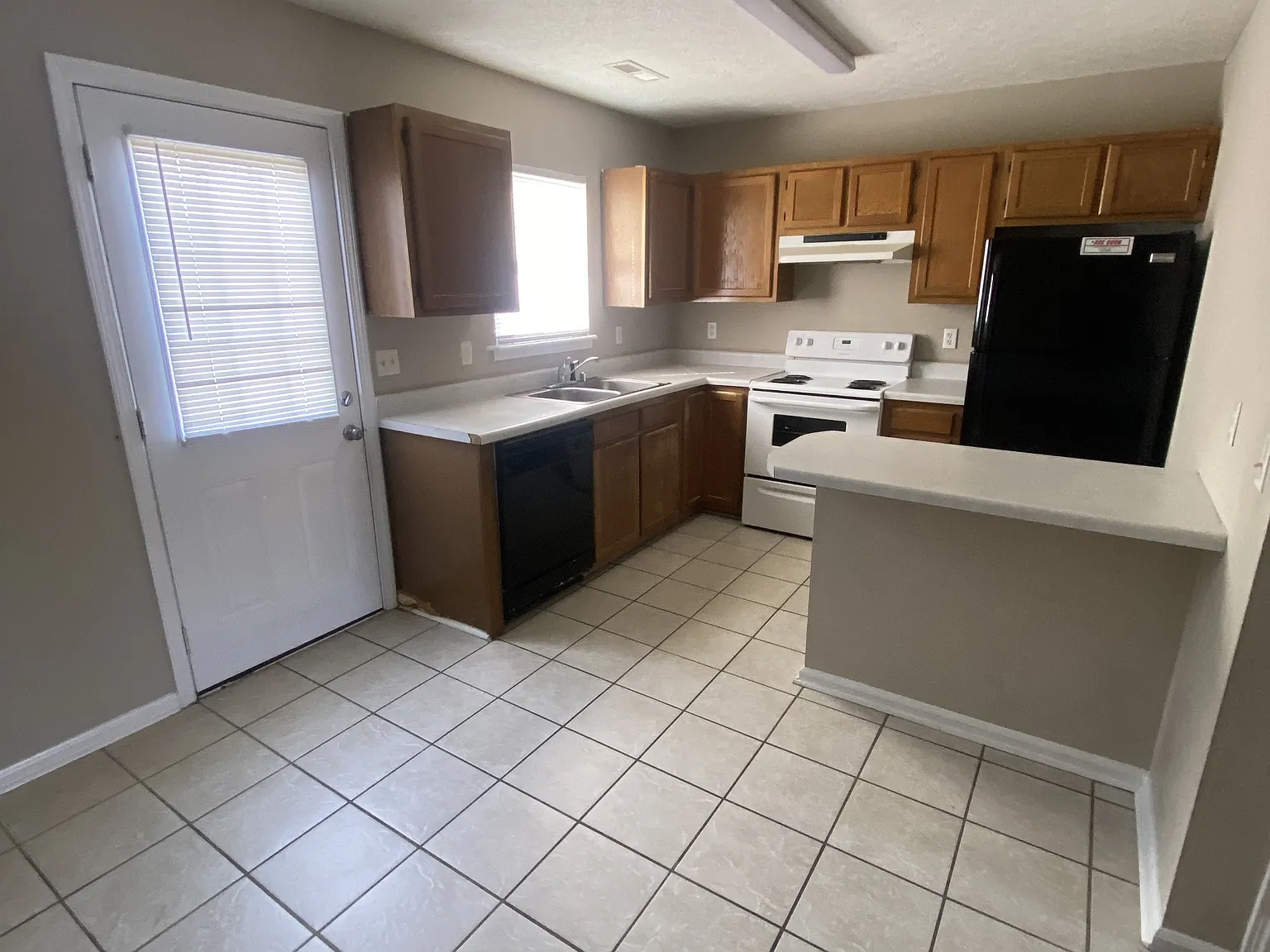 116 Hillridge Court - D — Photo 4