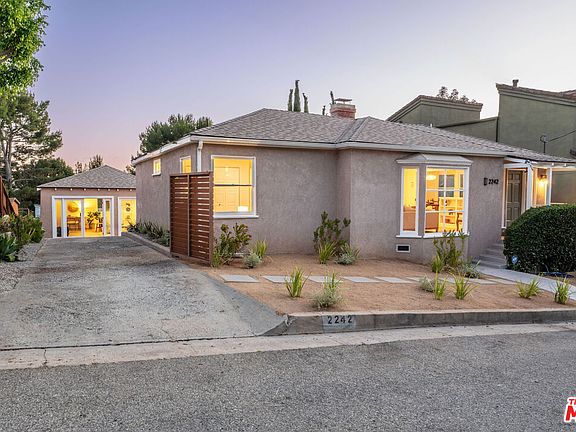 2nd image of 2242 Maricopa Dr
