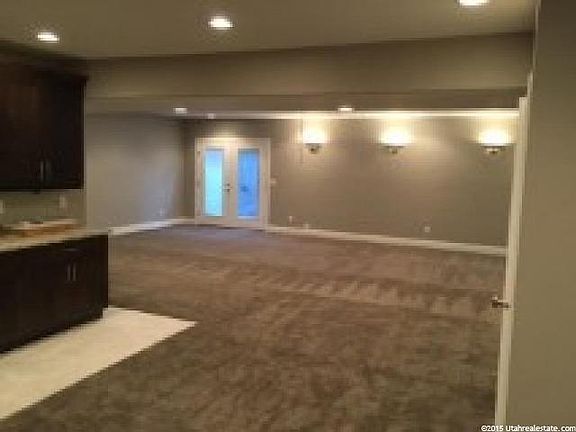 5th image of 1946 E Villa Park Ln