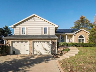 705 Edward Ave, Gower, MO, 64454