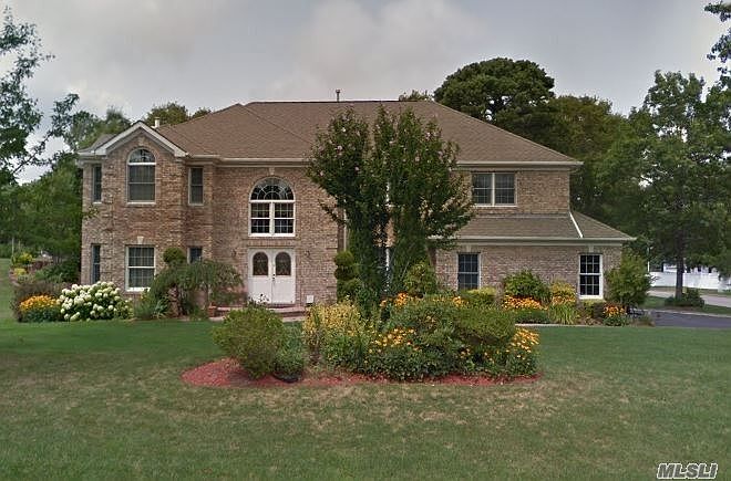 1st image of 3 Canterbury Ct