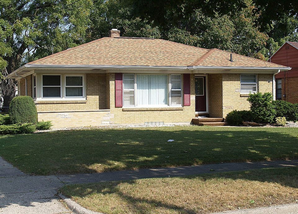 1st image of 869 Everglade Dr SE