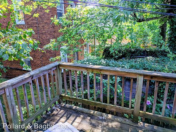 5th image of 119 N Robinson St #A
