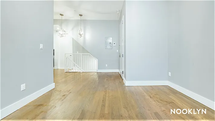 Rented by Nooklyn NYC LLC | media 29