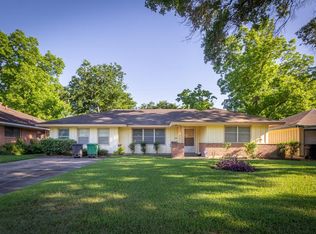 6611 Reed Rd, Houston, TX 77087