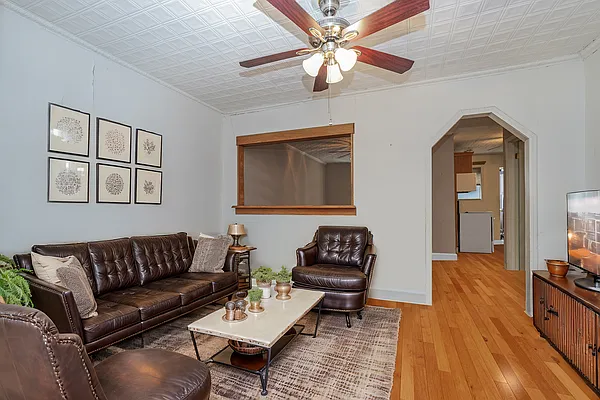 Sold by Ben Bay Realty Co. of Bay Ridge | media 30