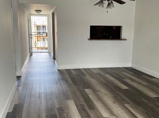 6070 W 19th Ave APT 304, Hialeah, FL 33012