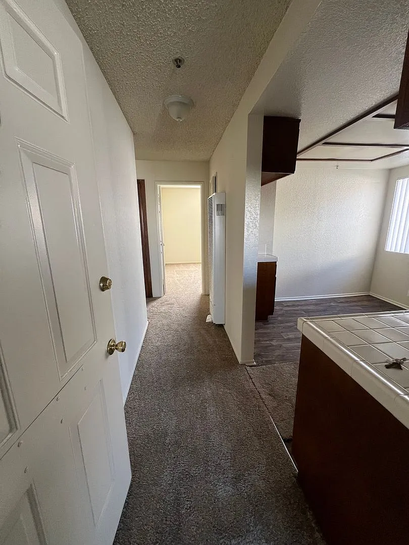 14115-21 Kornblum Ave. — Photo 4