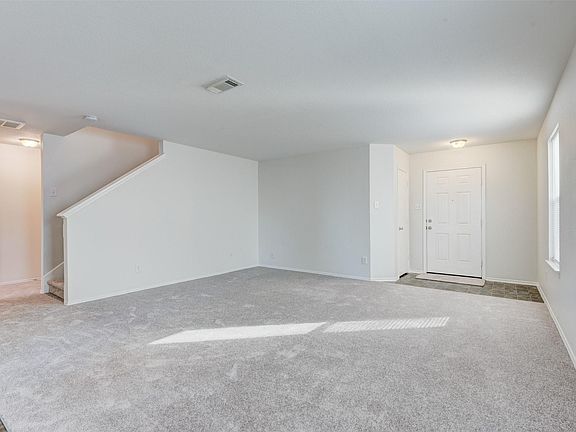 4th image of 7527 Cypress Edge Dr