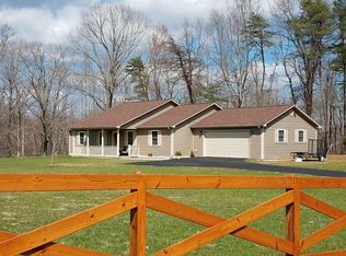 2300 Valley Dr, Fieldale, VA 24089