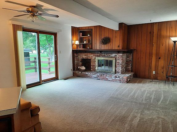 5th image of 810 W Wildwood Dr