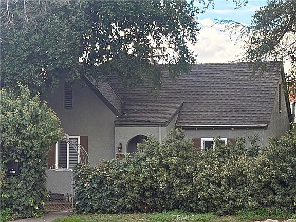 2nd image of 1123 Tully Rd