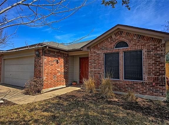 3rd image of 800 Eaglecreek Dr