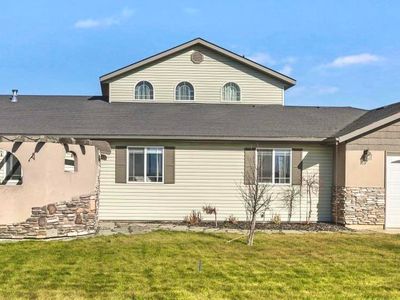 560 Riverview Dr, Gooding, ID, 83330