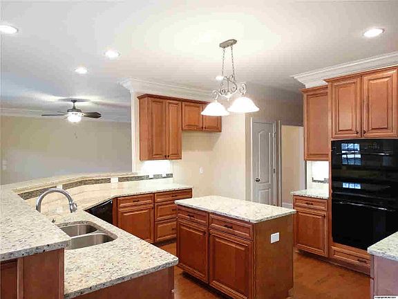 3rd image of 4707 Autumn Dusk Dr