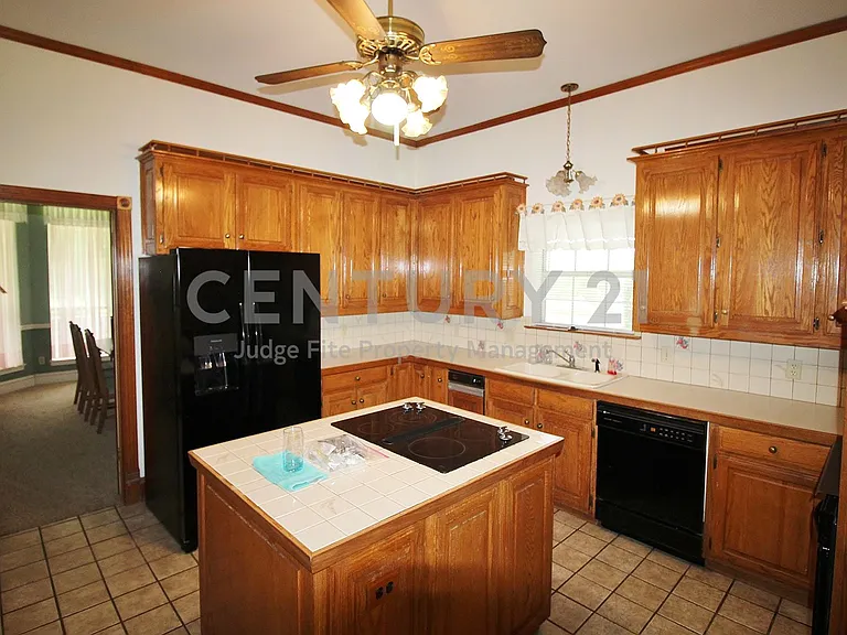 8150 Bob White Rd — Photo 6