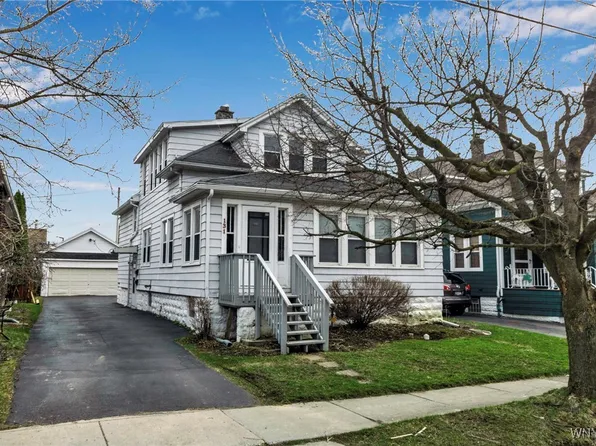 131 Ramona Ave, Buffalo, NY 14220