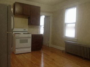 3149 S 15th St, Milwaukee, WI 53215