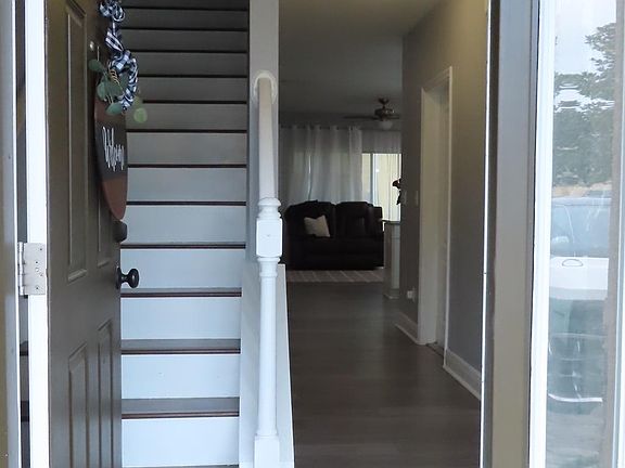 2nd image of 1784 Barrett Leaf Ln