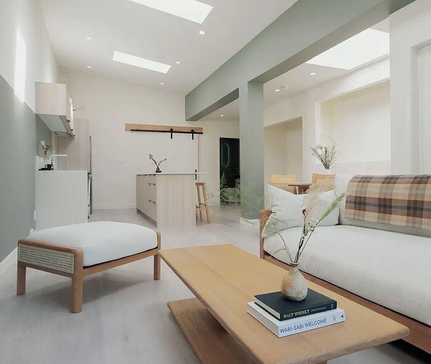 1st image of 382 Powell St #17