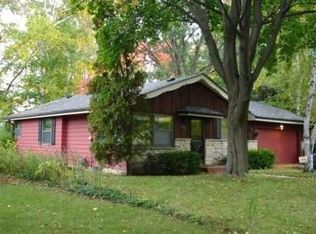 6921 N 45th St, Milwaukee, WI 53223